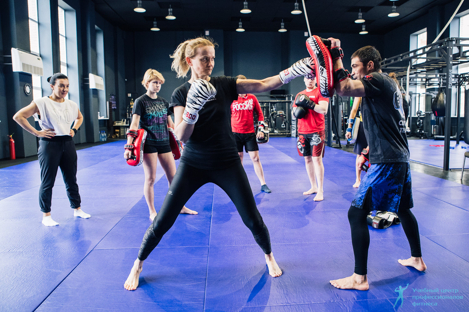 Инструктор по единоборствам