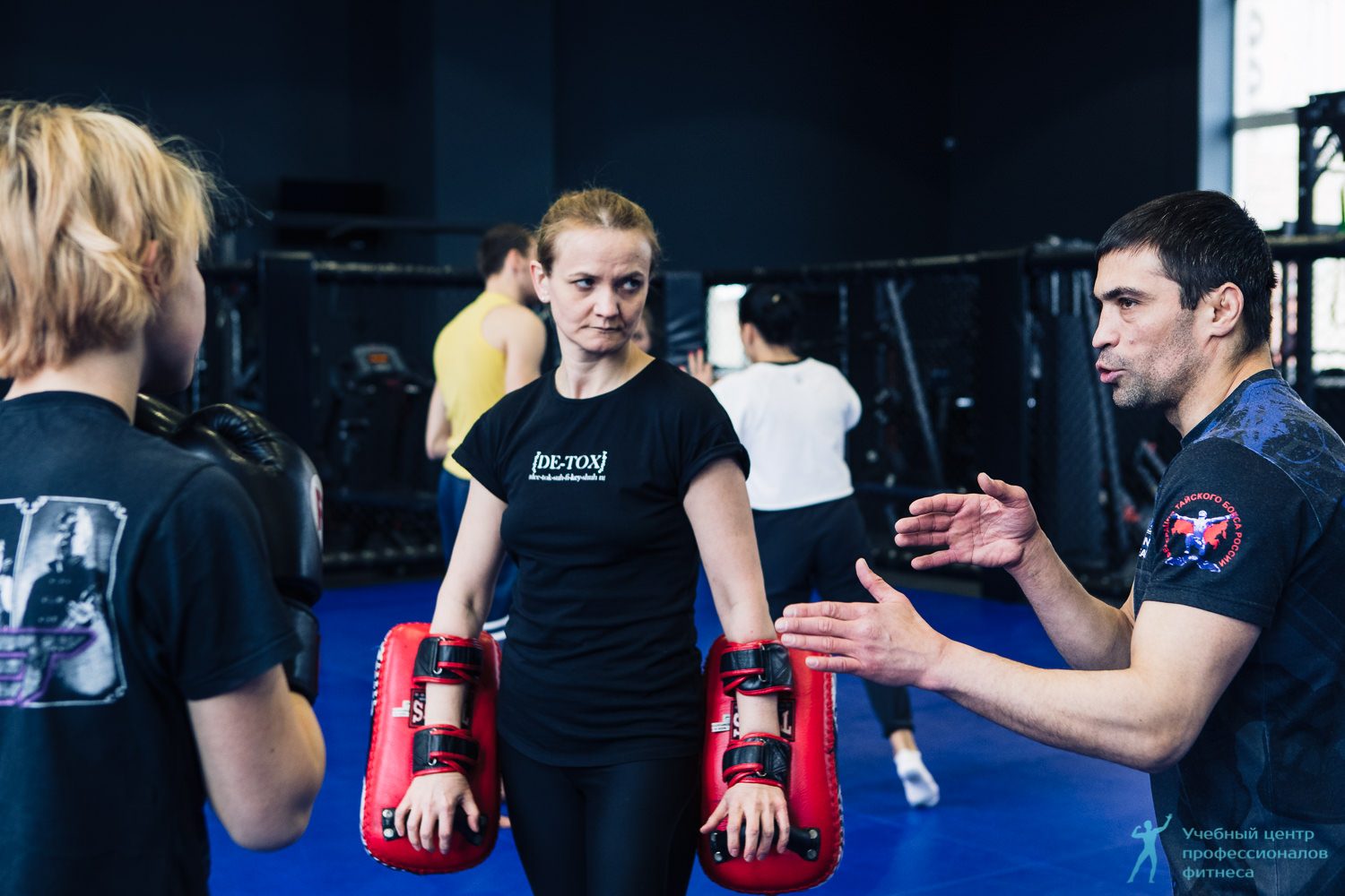 Инструктор по единоборствам