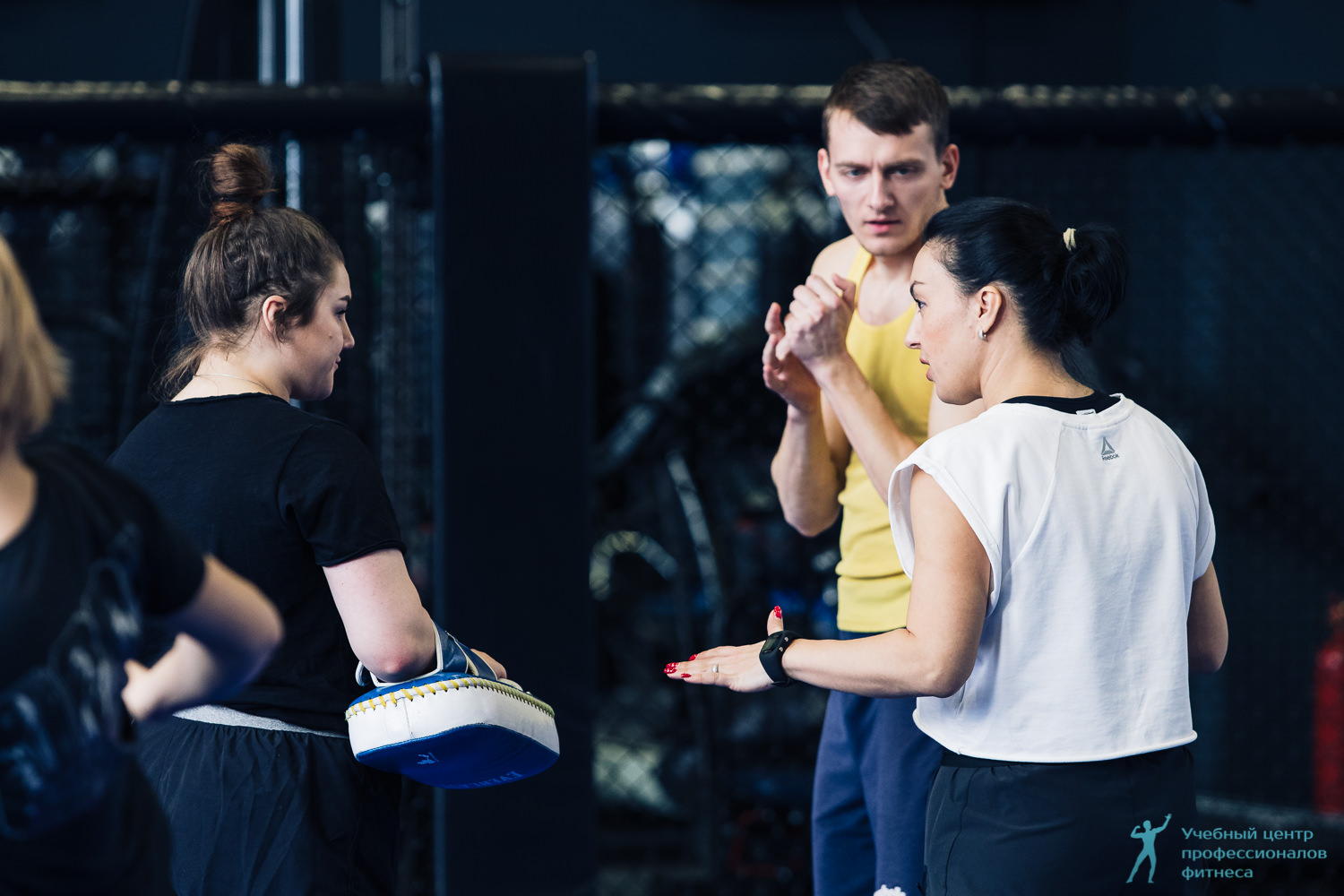 Инструктор по единоборствам