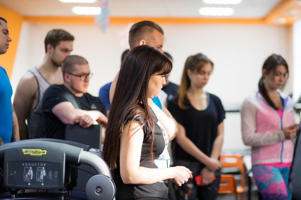 Практика инструкторов в тренажерном зале