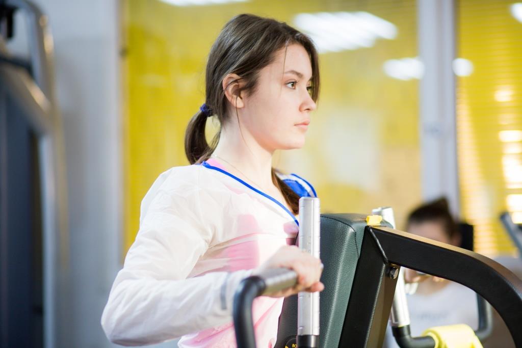 Практика инструкторов в тренажерном зале